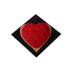 Tonka cushion heart / Red berries